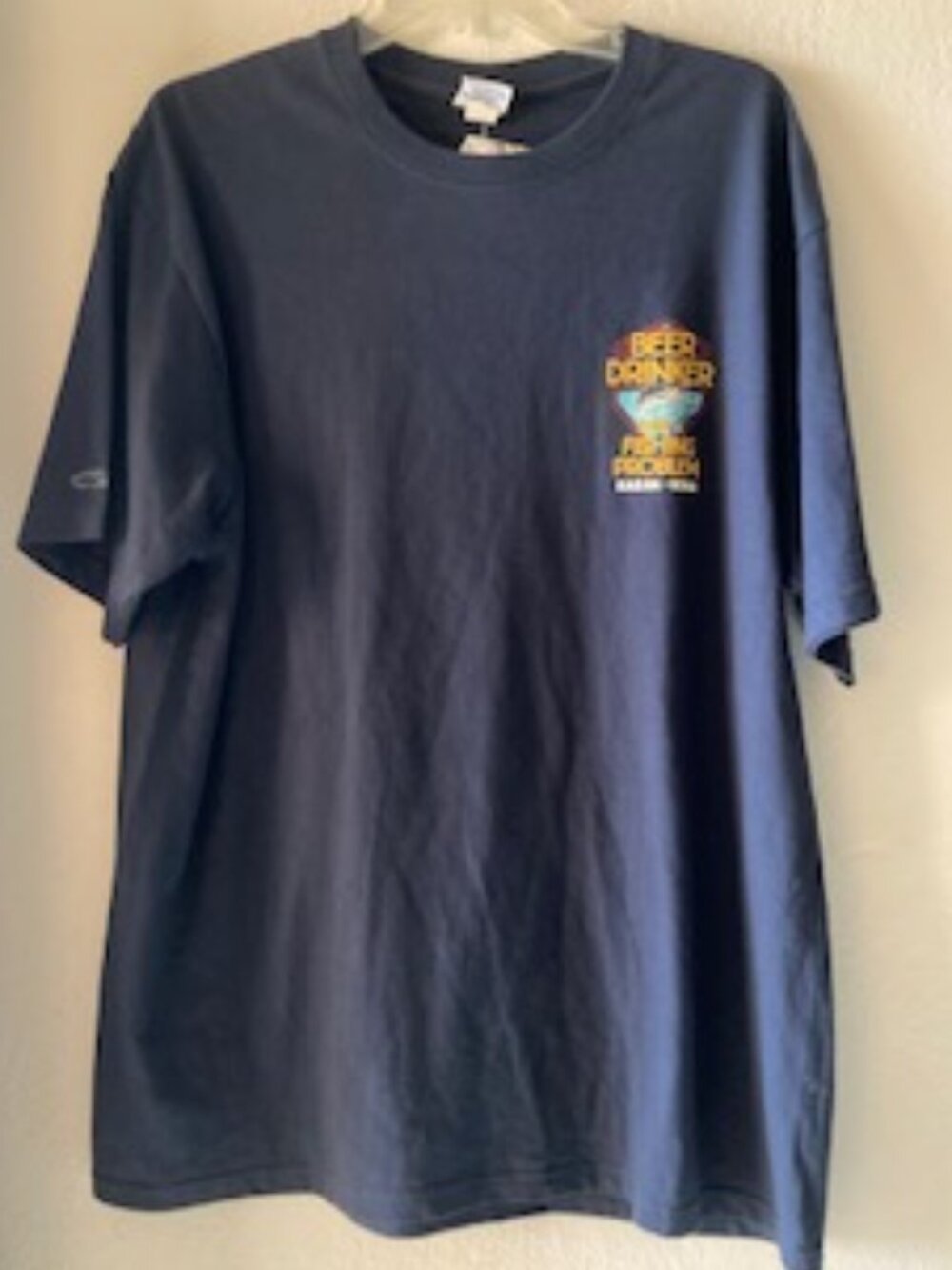 CRAZY SHIRTS HAWAII BEER DRINKER WITH A FISHING PROBLEM KAILUA KONA MARLIN L NWT